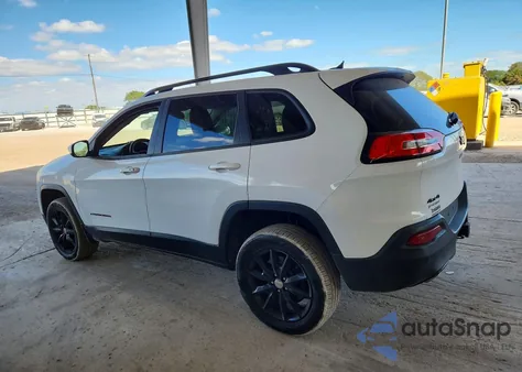 2014 Jeep Cherokee Latitude z USA, uszkodzony, nr VIN 1C4PJMCS7EW285977